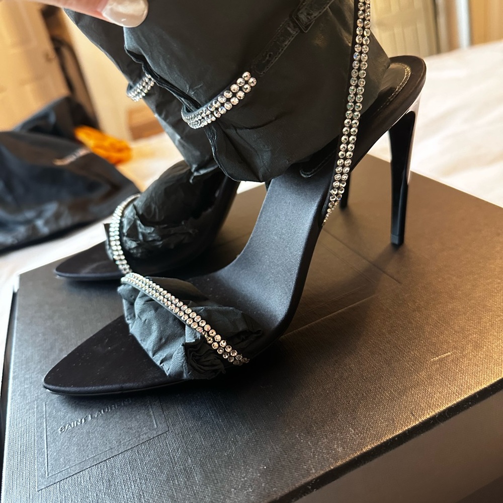 SAINT LAURENT georgia sandals in crepe satin with rhinestones size 37 - Picture 3 of 4